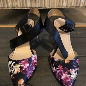 Floral Pumps